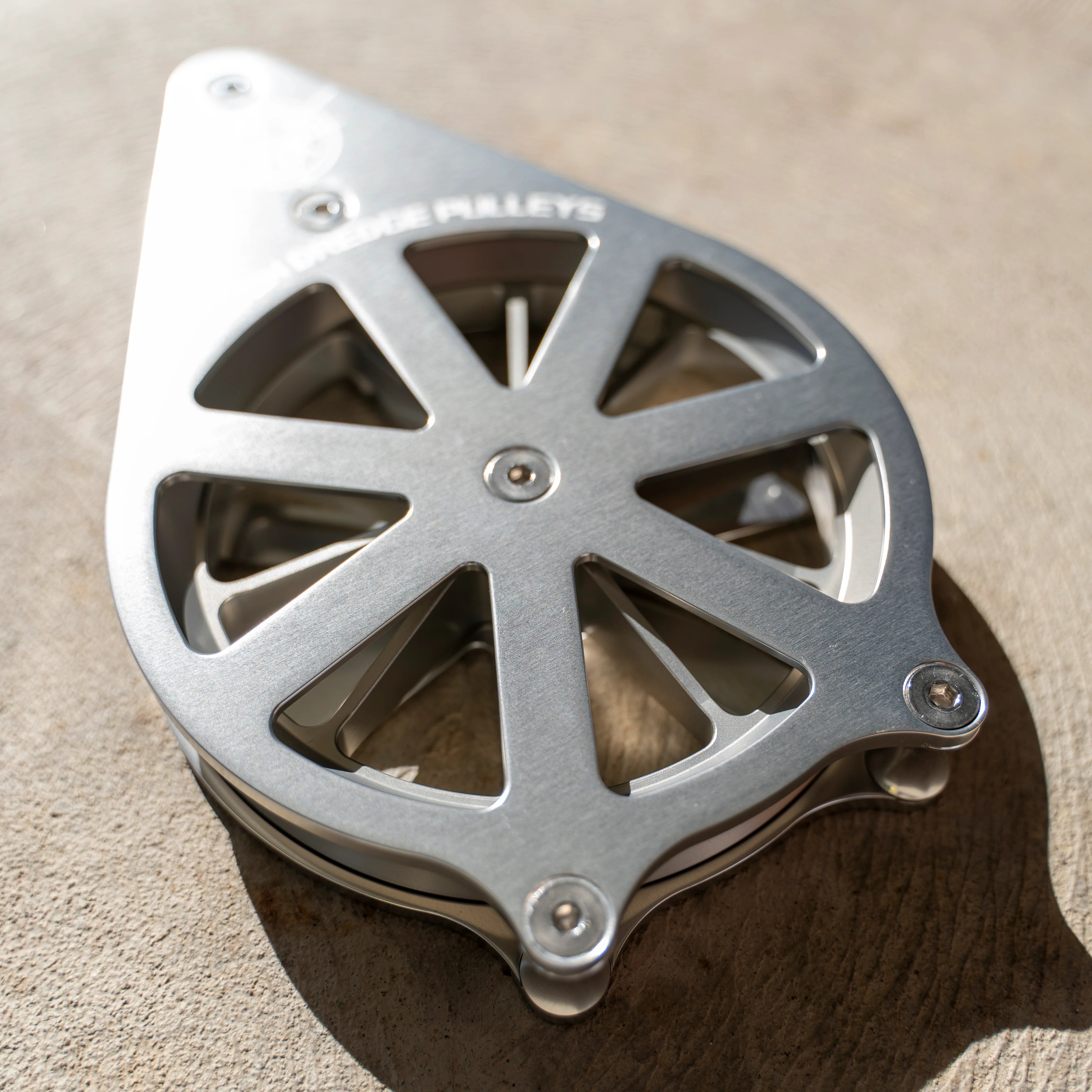 Admiral 6" Precision Dredge Pulley